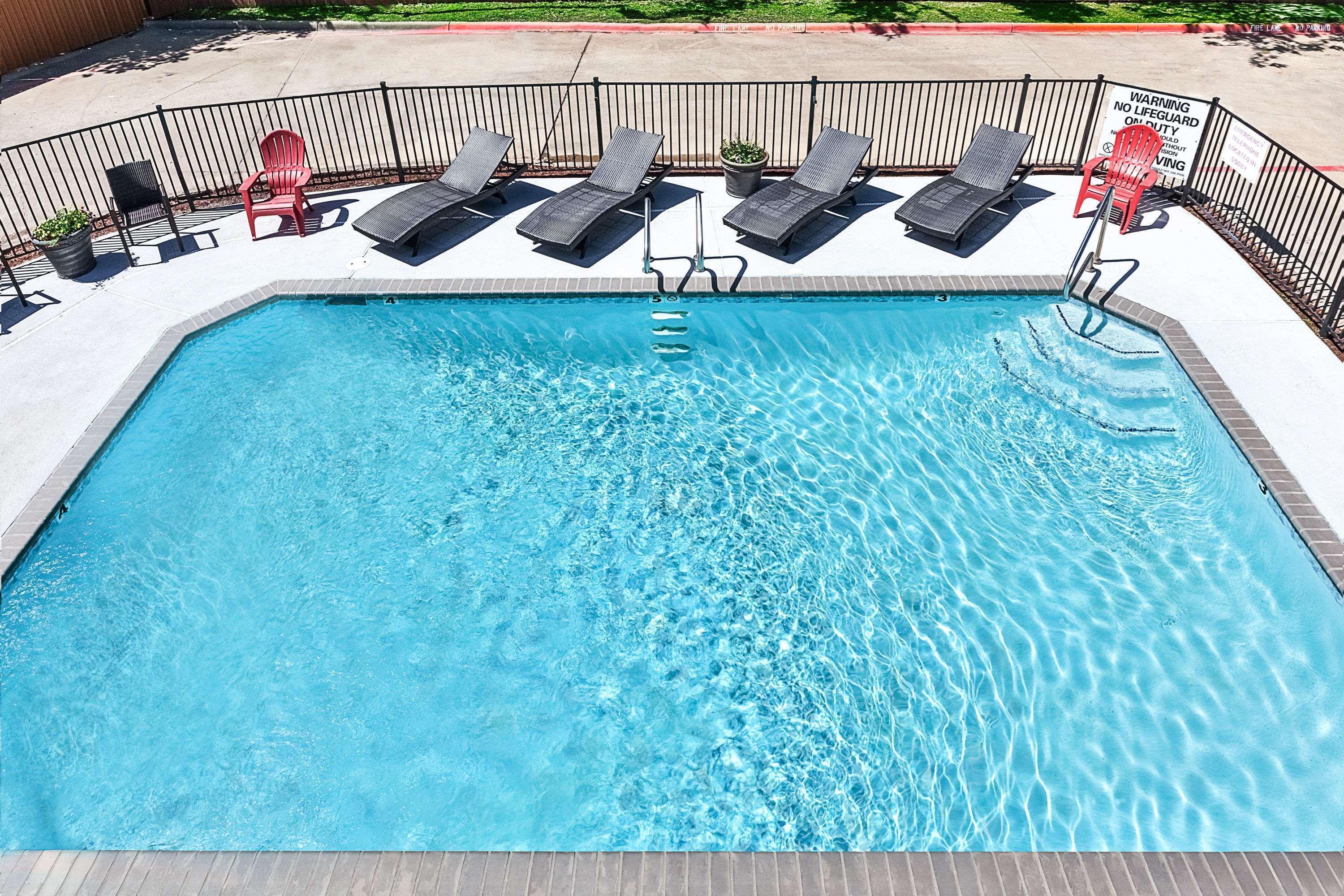 Holiday Inn Express & Suites Sulphur Springs By Ihg Exterior photo